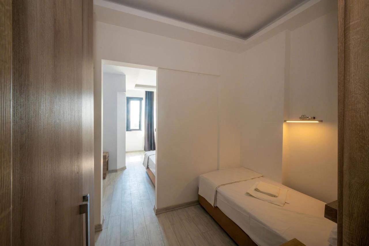Okda Hotel Istanboel Buitenkant foto